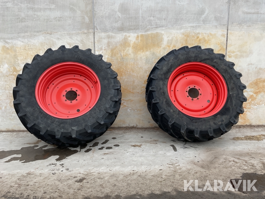 Traktordäck med fälg Trelleborg TM800 2st  650/65R42