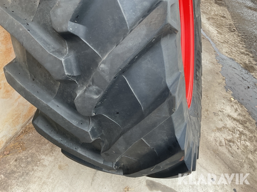 Traktordäck med fälg Trelleborg TM800 2st  650/65R42