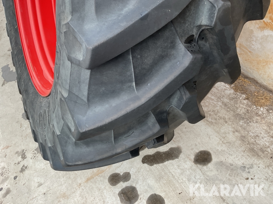 Traktordäck med fälg Trelleborg TM800 2st  650/65R42