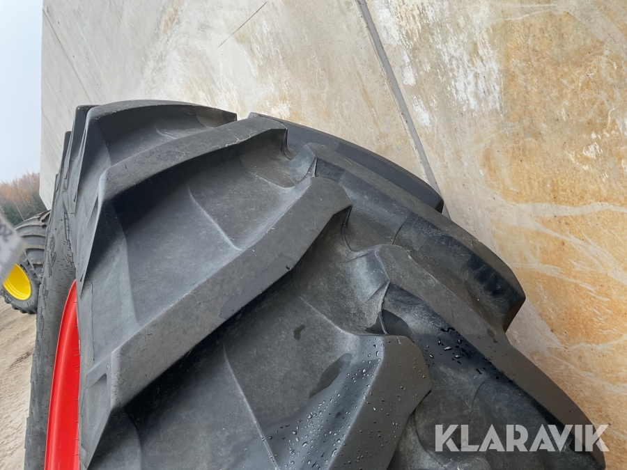 Traktordäck med fälg Trelleborg TM800 2st  650/65R42