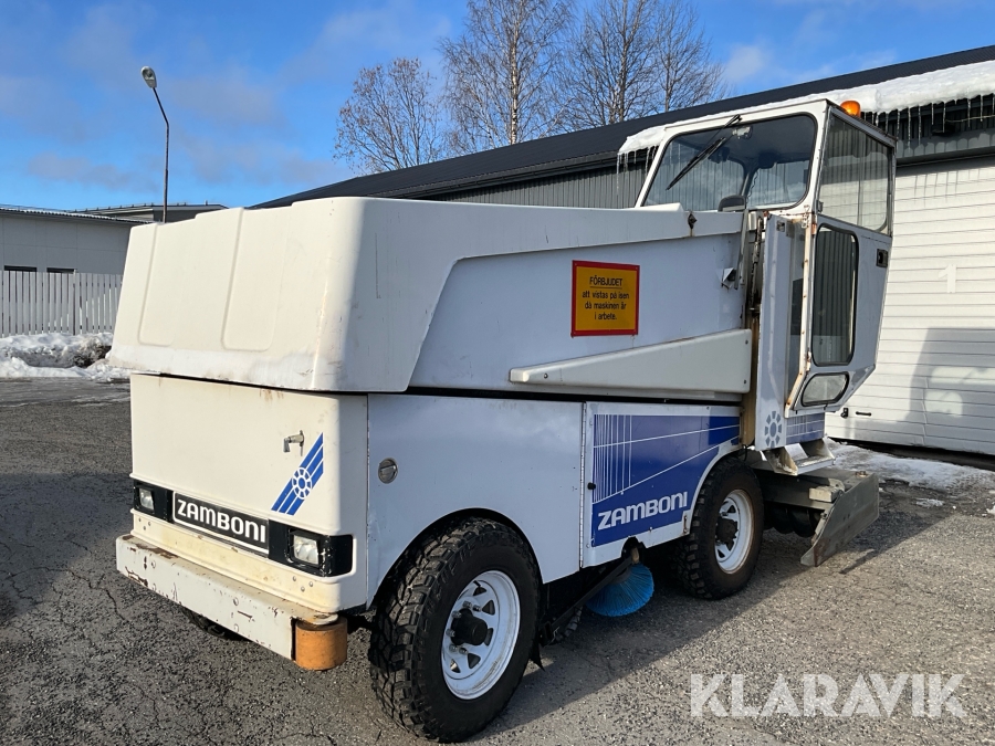 Ismaskin Zamboni 520 dieseldriven