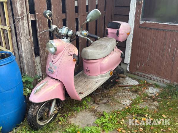 Mopedscooter Baotian