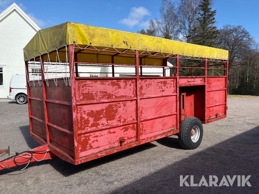 Djurtransportvagn 5 m med avdelning