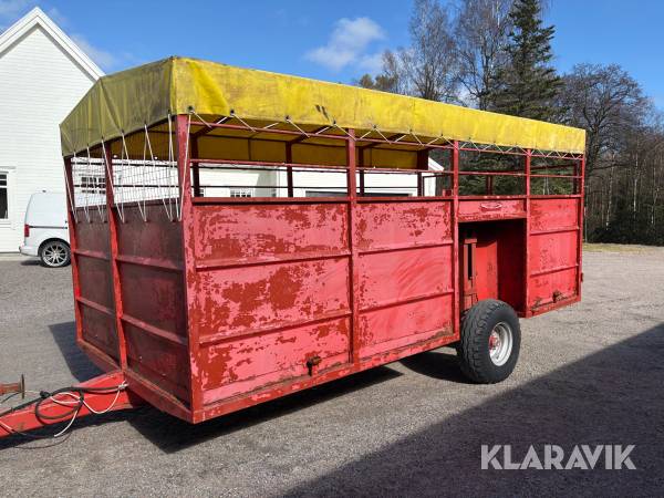 Djurtransportvagn 5 m med avdelning
