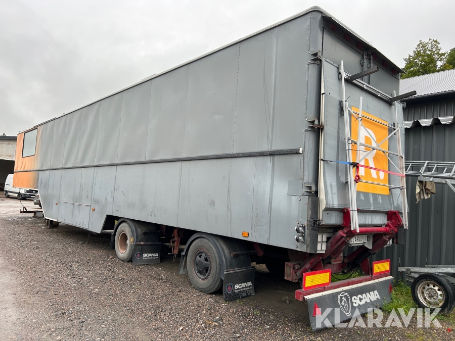 Mässtrailer Briab TLBK2C3N 340-150 med butiksinredning