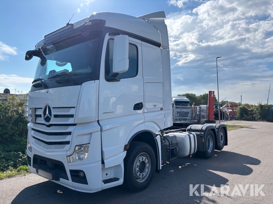 Dragbil Mercedes-Benz Actros 450