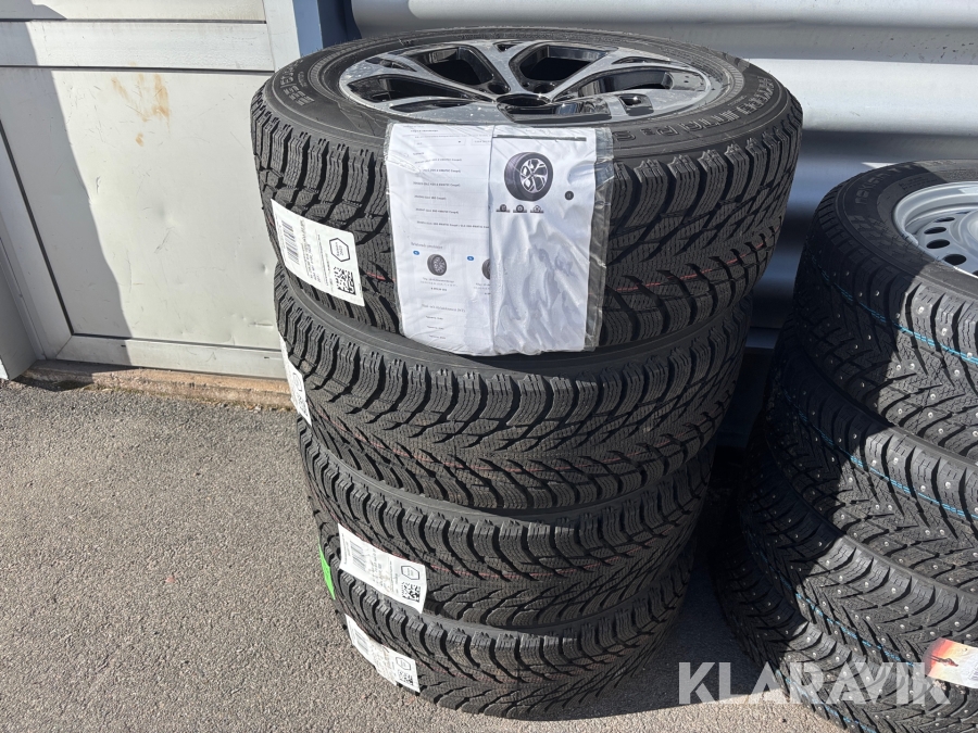 Vinterhjul Nokian Hakkapeliitta R3 SUV 235/60R18 4st