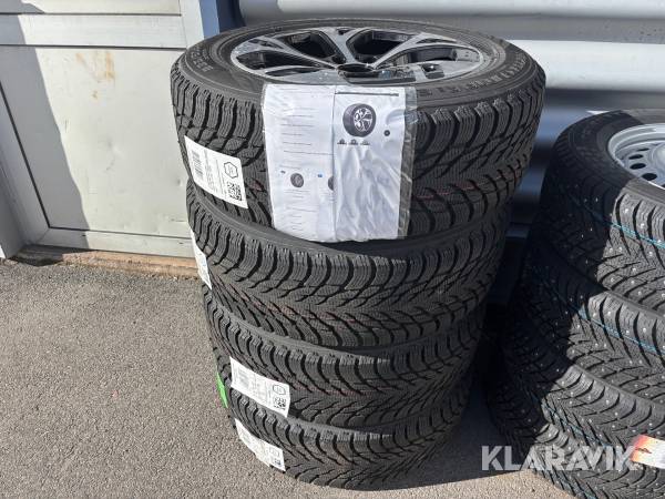Vinterhjul Nokian Hakkapeliitta R3 SUV 235/60R18 4st
