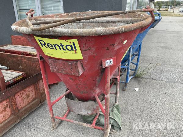 Betongbask vägg 
