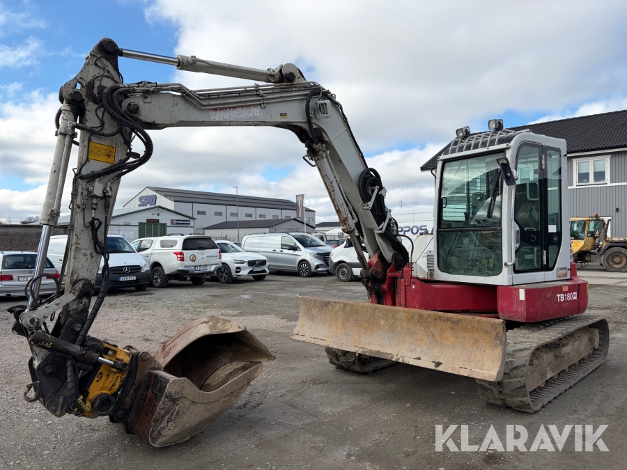Grävmaskin Takeuchi TB 180FR med tiltrotator och redskap