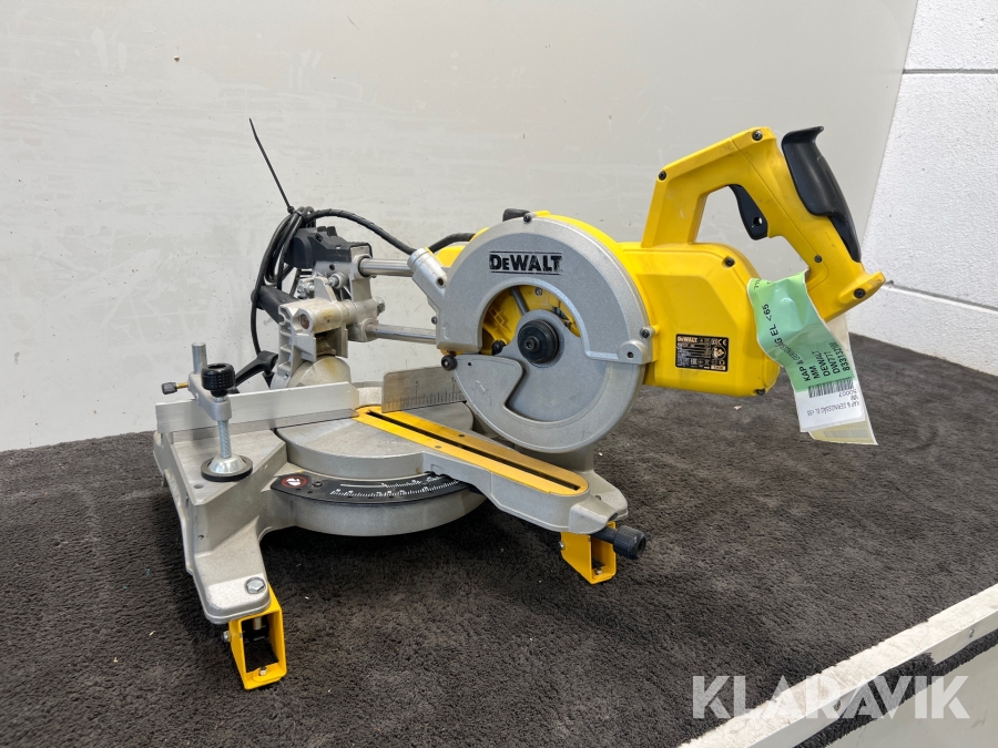 Kap & geringssåg Dewalt DW777