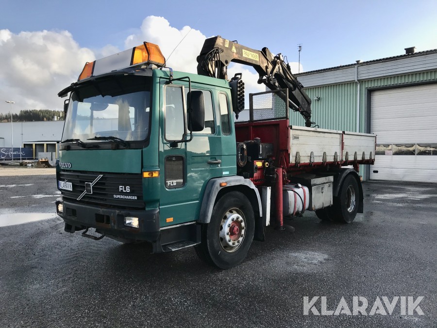 Lastbil Volvo FL618 4X2 med kran och tipp