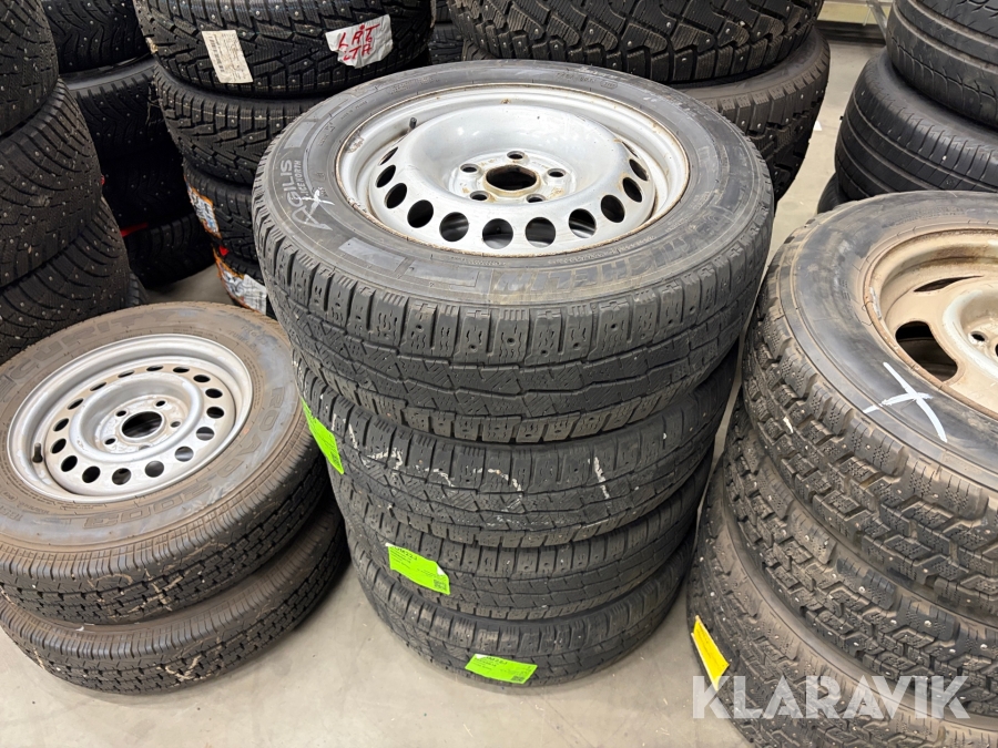Kompletta hjul Michelin 205/65R16C 4st