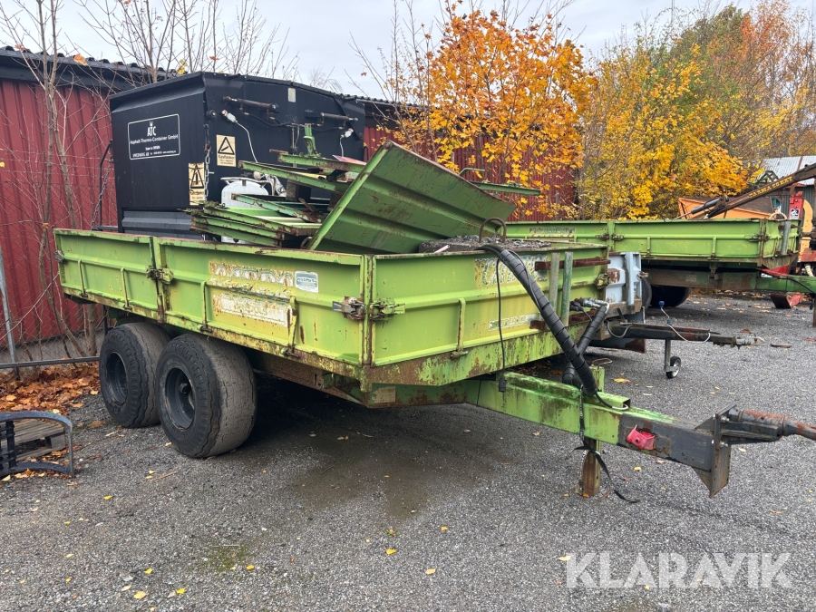 Hydraulisk tippvagn Bredöls Cabro 8 t med asfaltscontainer