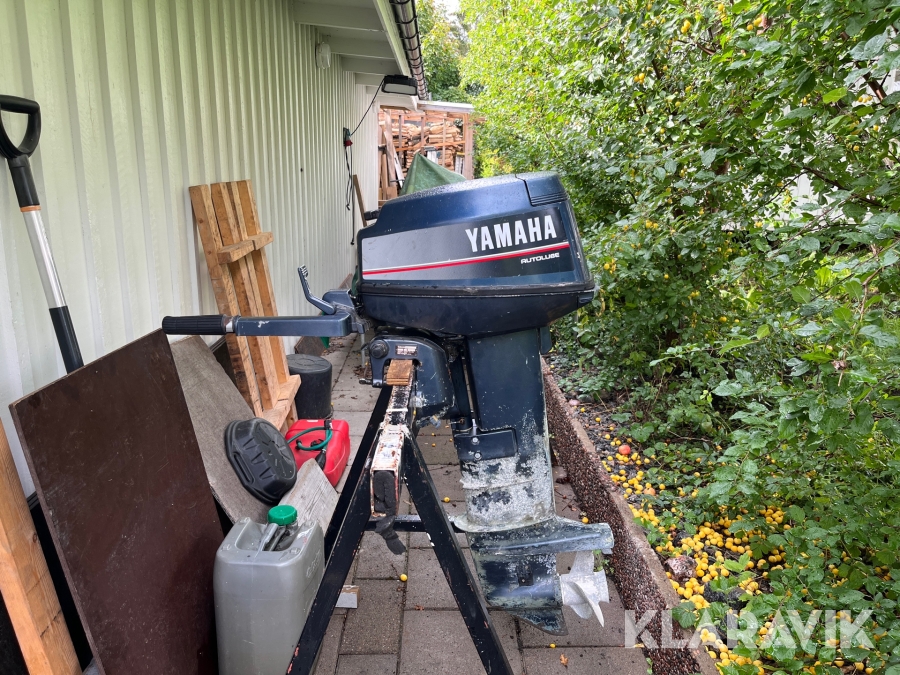 Båtmotor Yamaha Autolube 25