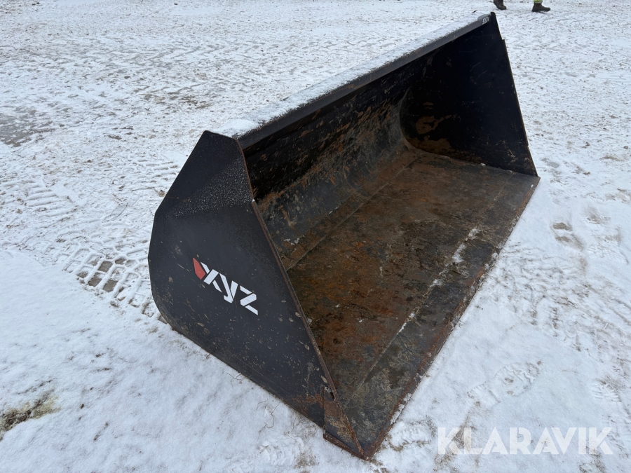 Skopa Xyz 52624 2,45m bred, euro fäste