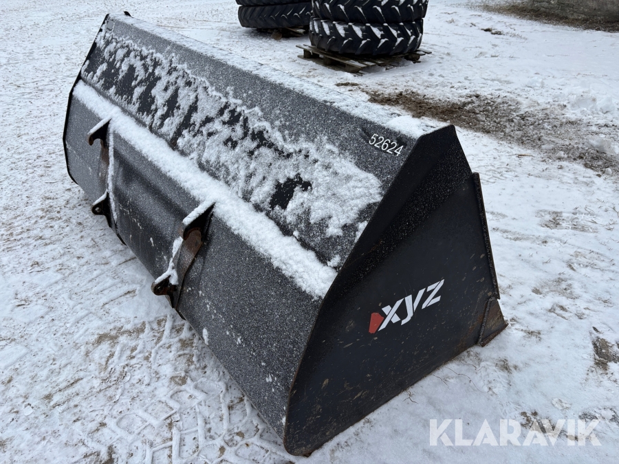 Skopa Xyz 52624 2,45m bred, euro fäste