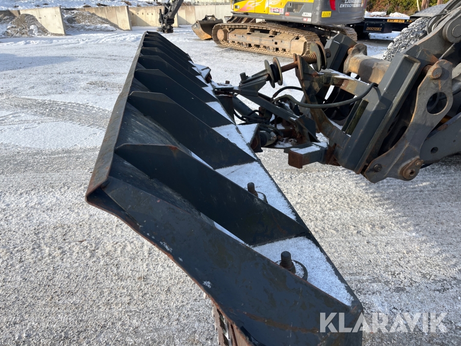 Diagonalblad, Norrtälje, Klaravik auktioner