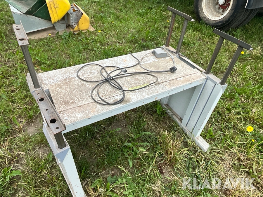 Höj och sänkbart bord