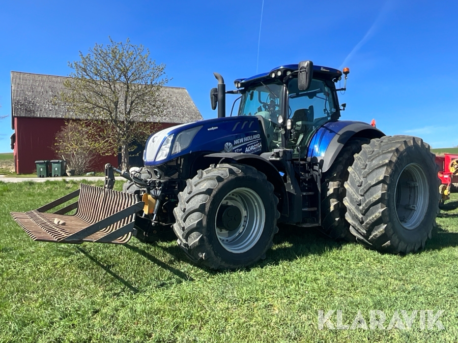 Traktor New Holland T7.315 HD