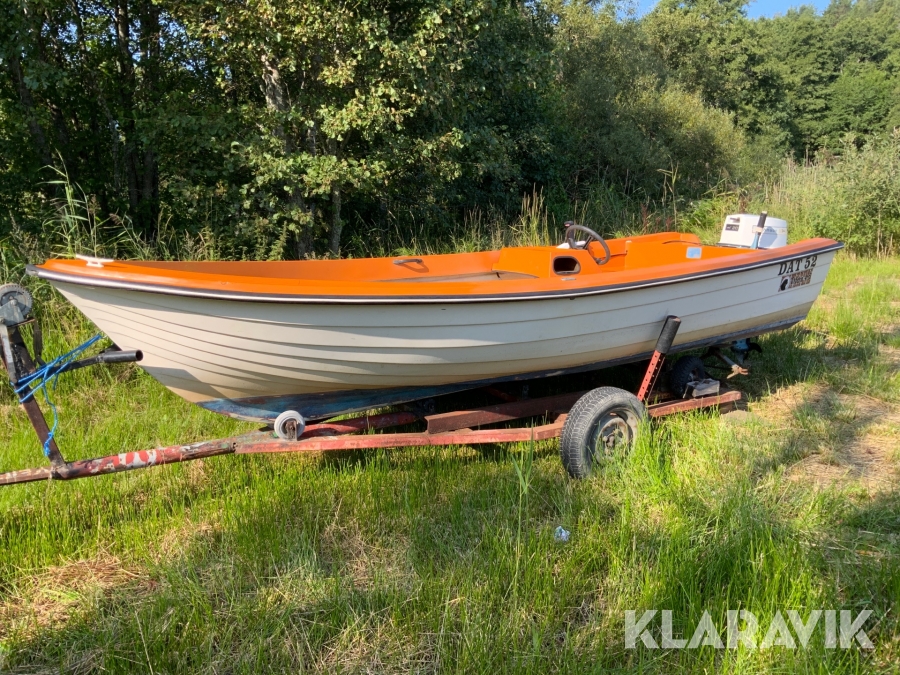 Båt Uttern 455 johnson 20hk