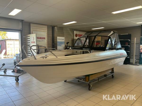 Motorbåt Terhi 480 TC