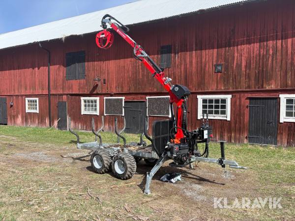 Timmervagn Skogsverket ASH 4000 med kran