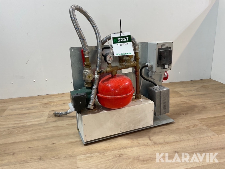 Varmvattenpanna för golvslingor Relek 9111