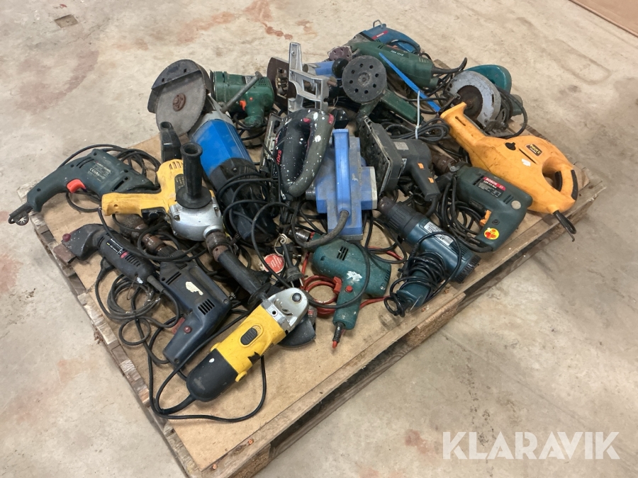 Parti med blandade elverktyg 