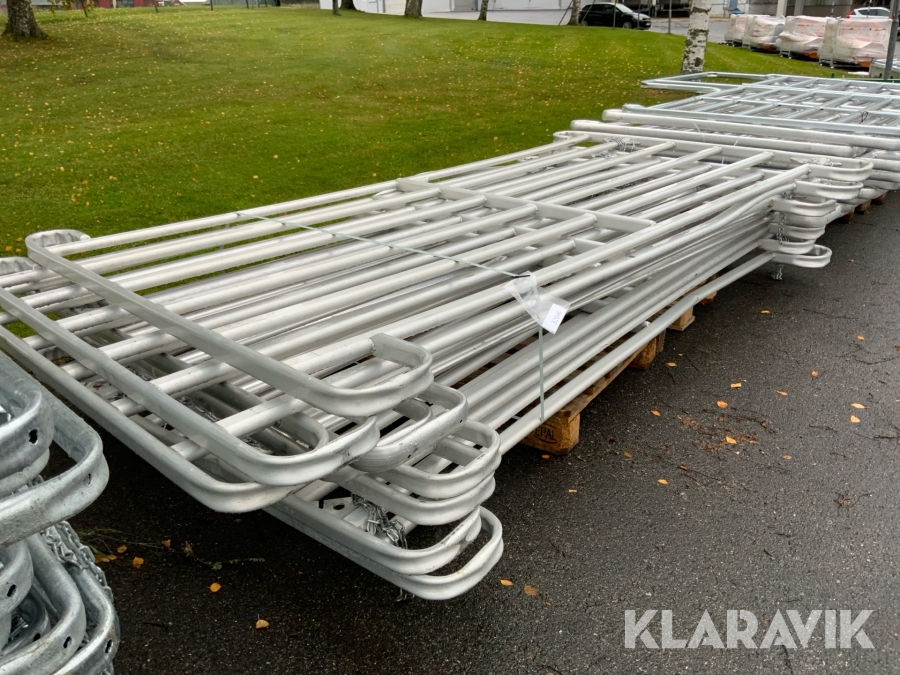 Fångsgrind i aluminium med fotbågar Kellfri 9st