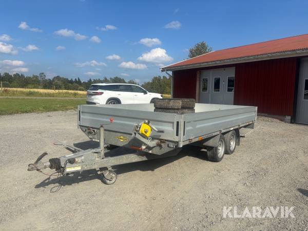 Personbilssläp Humbaur Universal 3500
