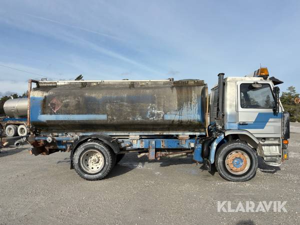 Veteranlastbil Scania 82M med 10m3 vattentank