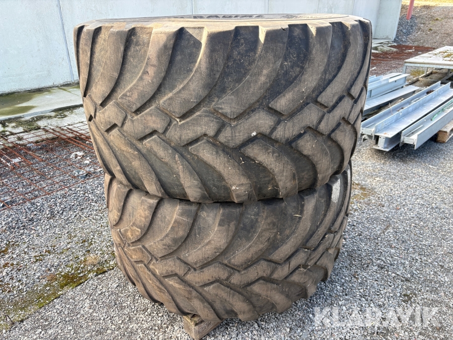 Entreprenaddäck 2 st Trelleborg Twin Radial