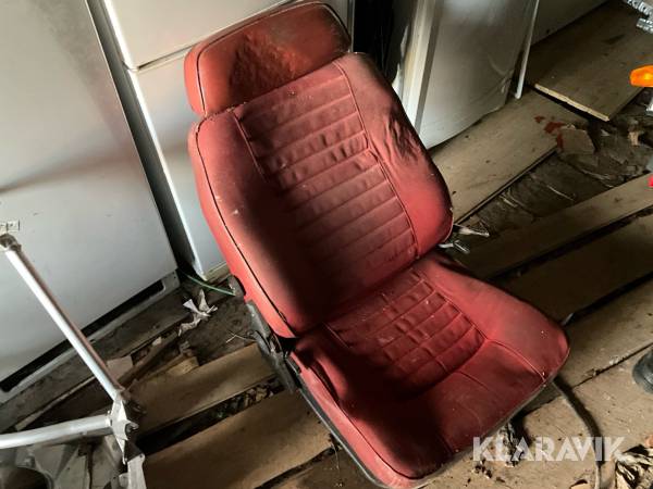 Framstolar Volvo 140