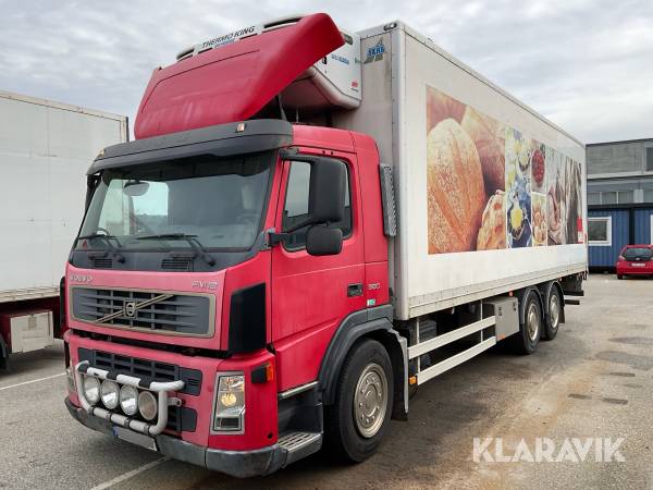 Lastbil Volvo FM12 380 8x2*4 med kyl/frysaggregat