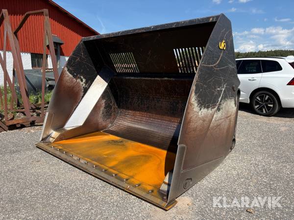 Högtippande skopa Götene UFO HTS 8.0
