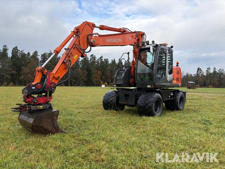 Grävmaskin Hitachi ZX145W-3 med redskap