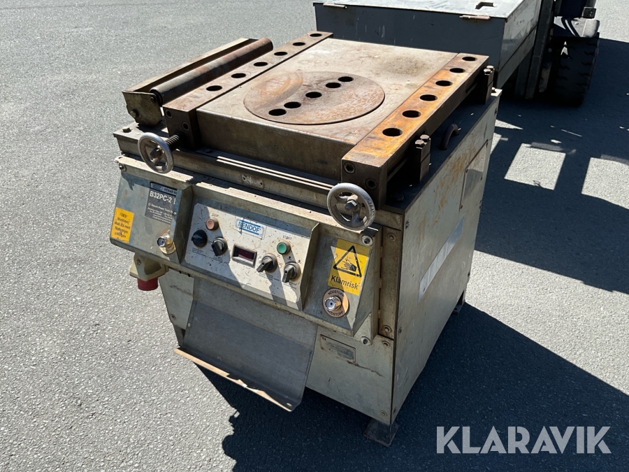 Bockmaskin för armeringsjärn Bendof B32PC