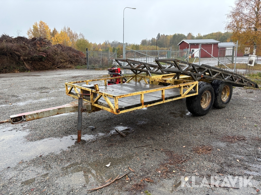 Maskinsläp / Biltrasport