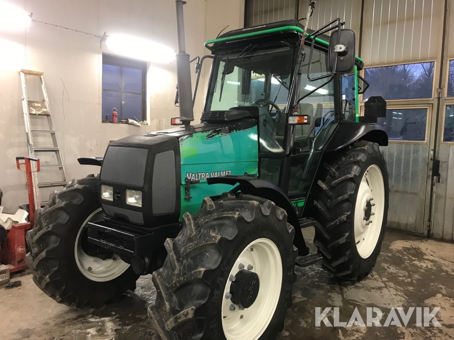Traktor Valtra Valmet 700
