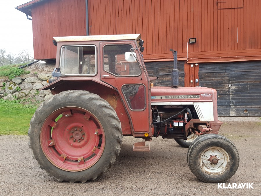 Traktor  International IH 574 