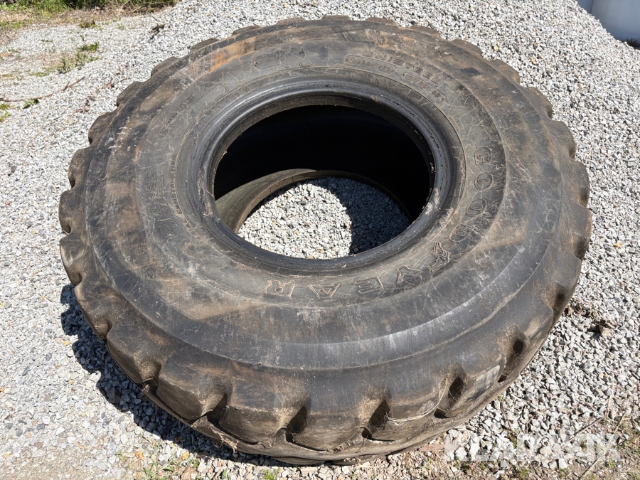 Hjullastardäck Goodyear 20.5R28 Unisteel 186A2/168B