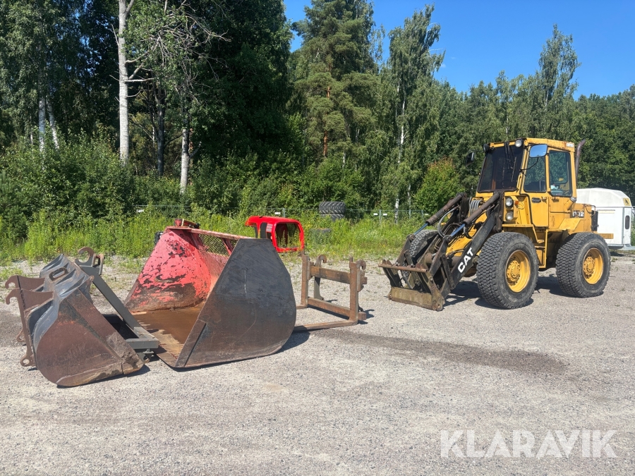 Hjullastare CAT IT12 Z med redskap