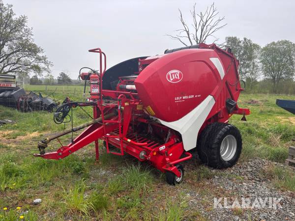 Rundbalspress Lely Welger PR 445