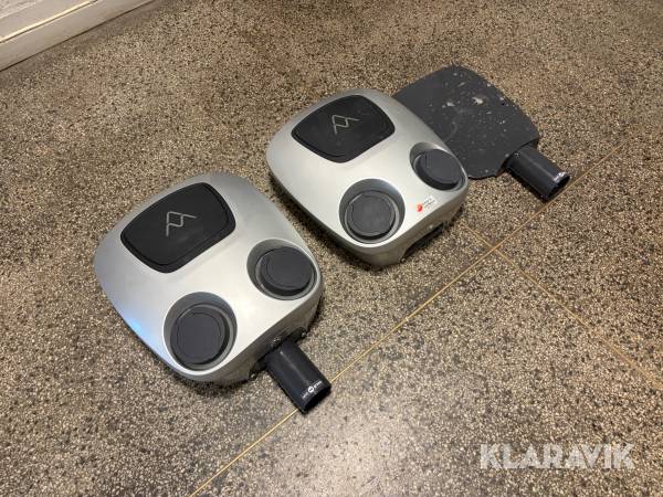 Billaddare Charge Amps Aura 2st med fäste för motorvärmarstolpe