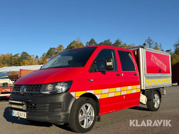 Pickup med skåp Volkswagen Transporter T32 2,0 TDI