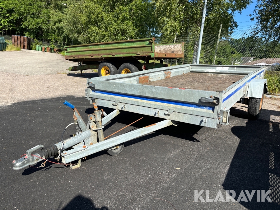 Personbilssläp Trailer Gruppen X1000
