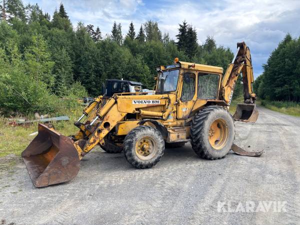 Traktorgrävare Volvo BM 616B