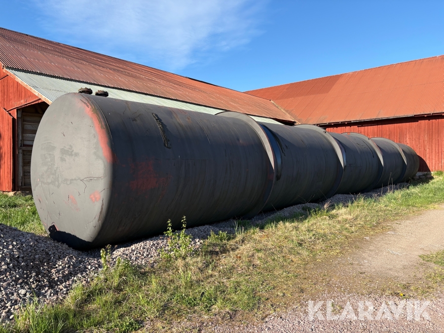 100 kubiks tank