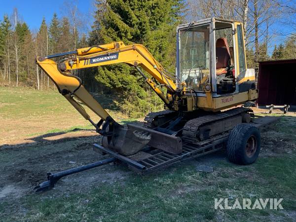 Grävmaskin Komatsu PC30-6 inklusive tipptrailer